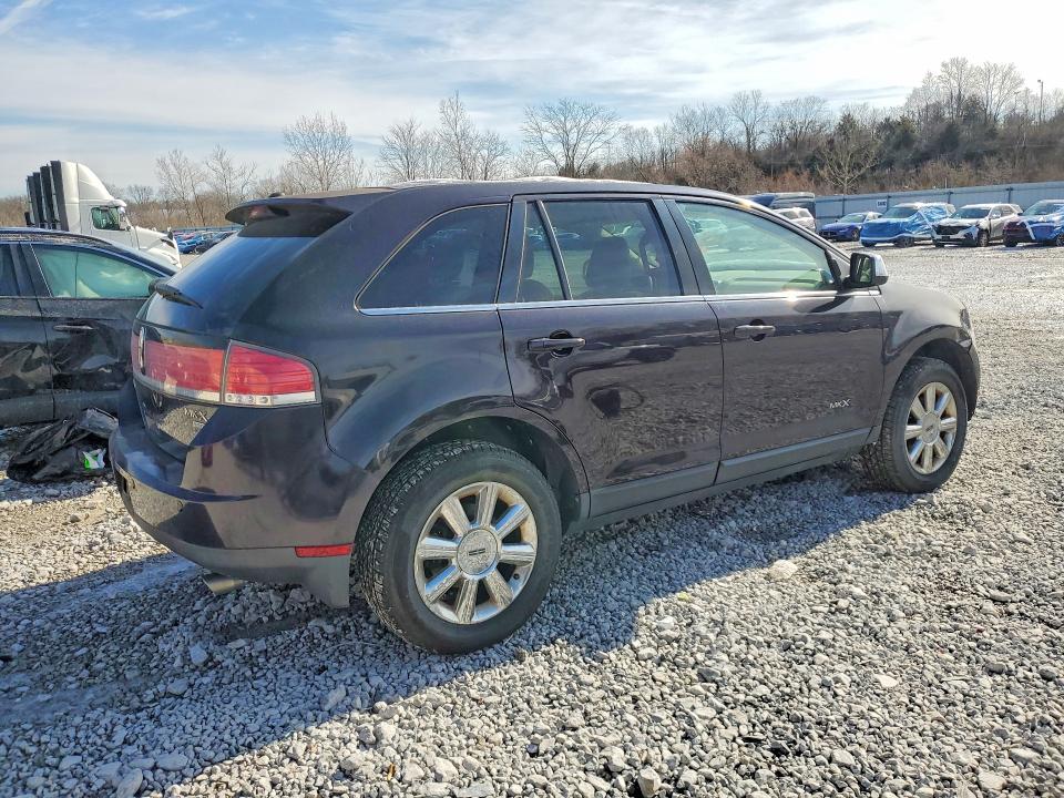 Auction sale of the 2007 Lincoln Townhouse Mkx, vin: 2LMDU88C07BJ31151, lot number: 76808805