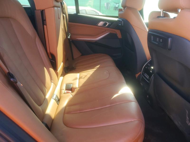 78565485 :رقم المزاد ، 5UXCR6C08M9F08835 vin ، 2021 Bmw X5 مزاد بيع