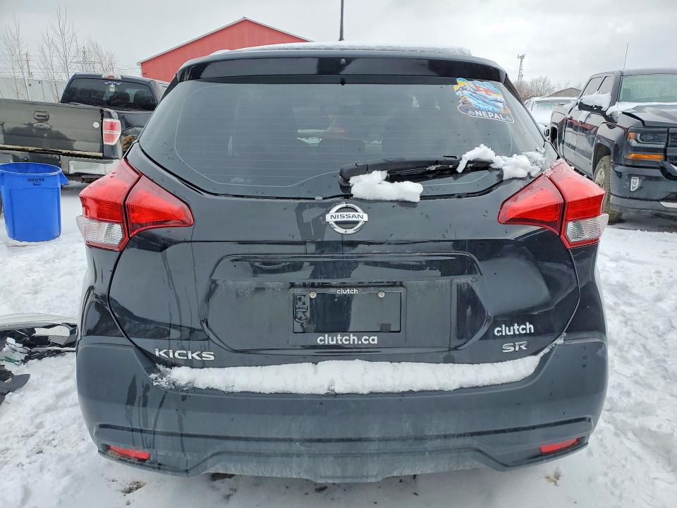 Продажа на аукционе авто 2019 Nissan Kicks, vin: 3N1CP5CU4KL492822, номер лота: 78598365