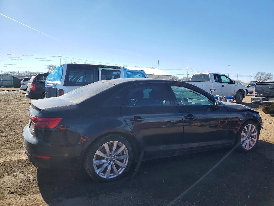 Aukcja sprzedaży 2017 Audi A4, vin: WAUANAF44HN061904, numer aukcji: 79098385