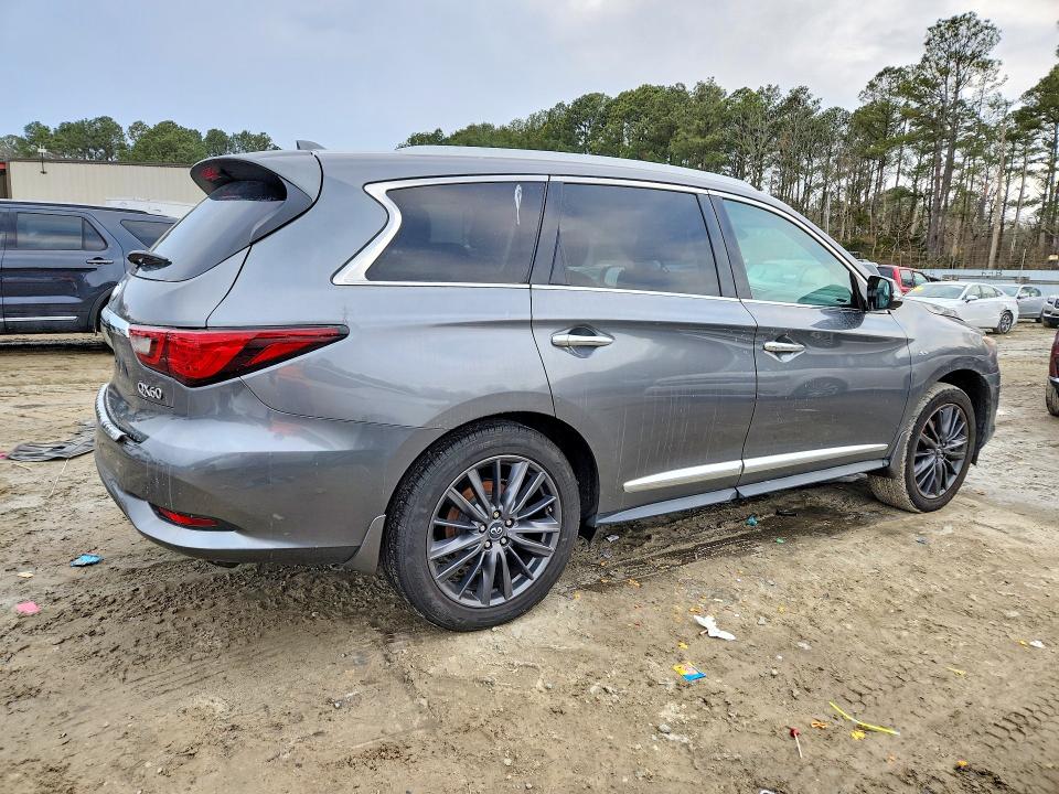 75531995 :رقم المزاد ، 5N1DL0MM0JC527456 vin ، 2018 Infinity Qx60 مزاد بيع