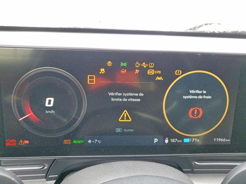 Продажа на аукционе авто 2025 Hyundai Kona, vin: KM8HC3A61SU032736, номер лота: 76538425