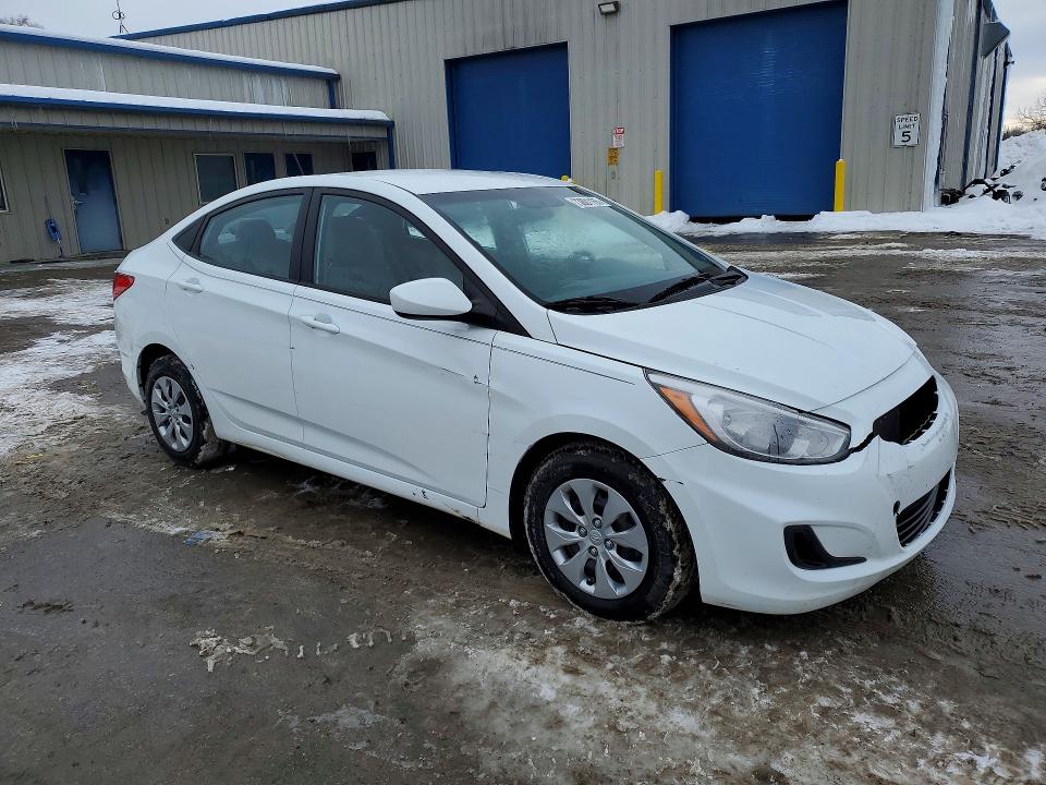 2017 Hyundai Accent მანქანა იყიდება აუქციონზე, vin: KMHCT4AEXHU276191, აუქციონის ნომერი: 73801165