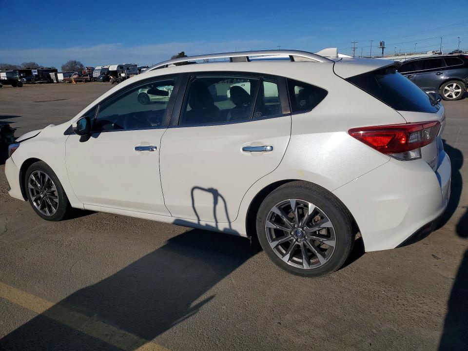 76460645 :رقم المزاد ، 4S3GTAT6XN3700125 vin ، 2022 Subaru Impreza مزاد بيع