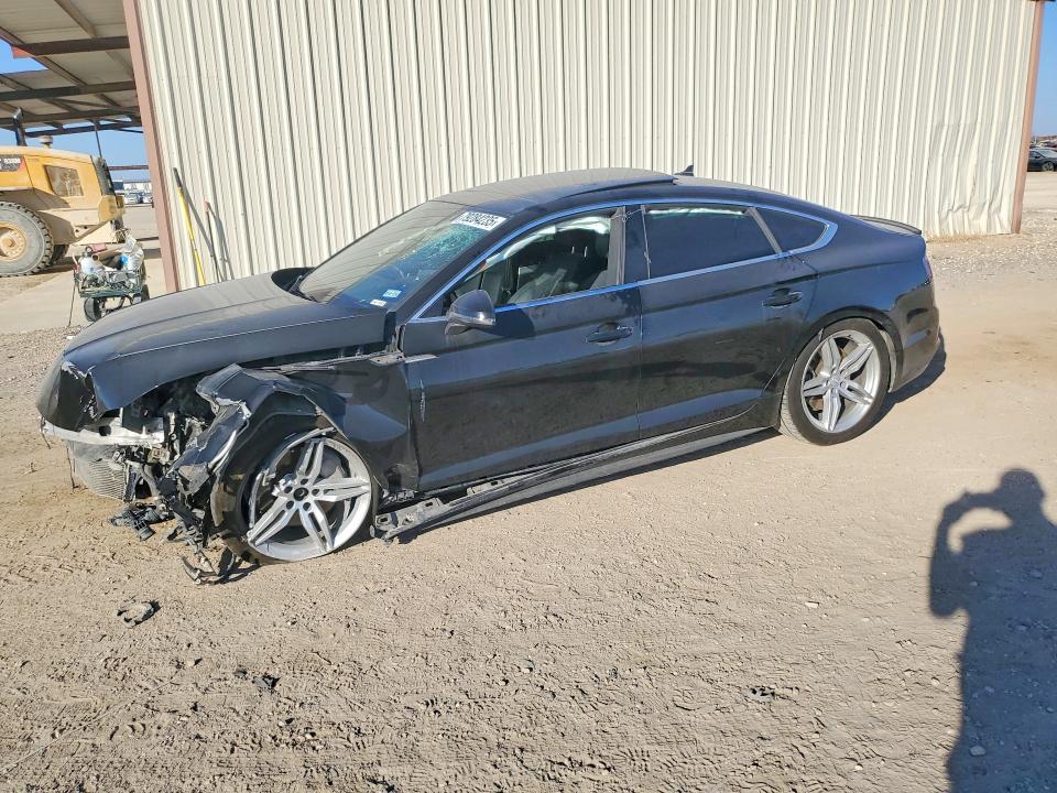 Продажа на аукционе авто 2019 Audi A5, vin: WAUENCF50KA077800, номер лота: 79284235
