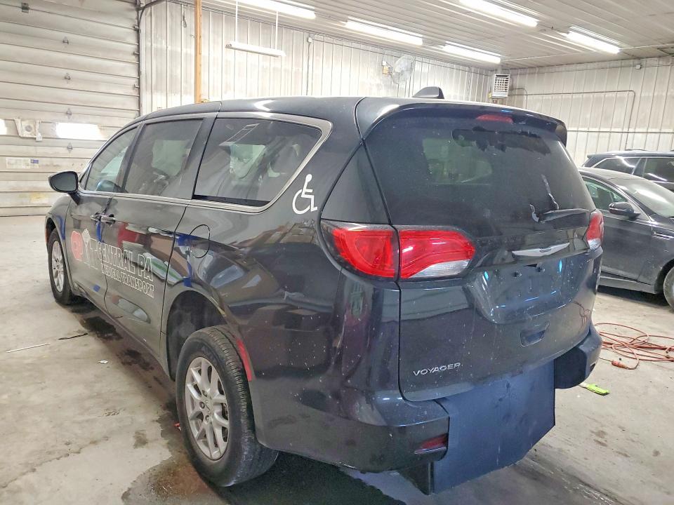 2022 Chrysler Voyager მანქანა იყიდება აუქციონზე, vin: 2C4RC1CG5NR208594, აუქციონის ნომერი: 76630865