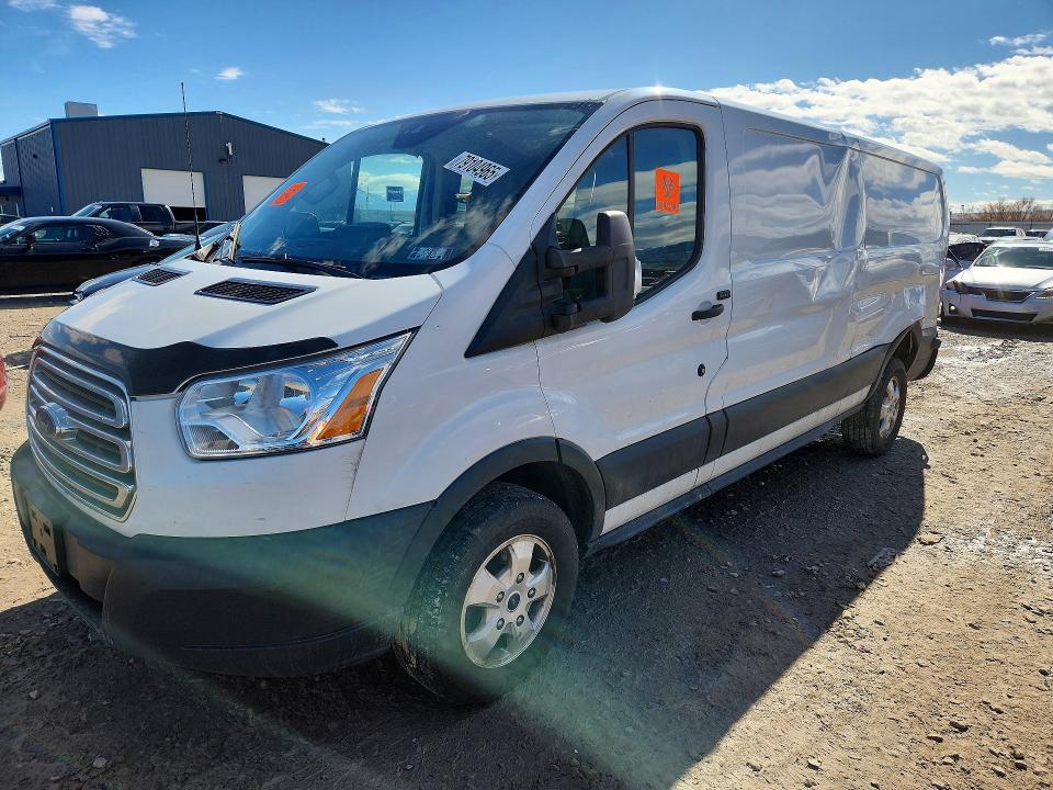Продажа на аукционе авто 2017 Ford Transit, vin: 1FTYR2ZM5HKB35582, номер лота: 79104965
