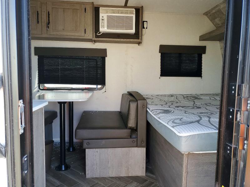 77500815 :رقم المزاد ، 4YDT18013MW107934 vin ، 2021 Keystone Rv Sprinter مزاد بيع