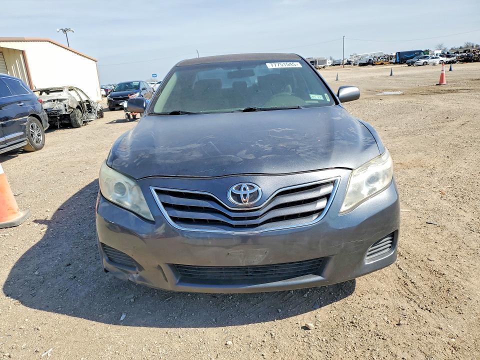 77751545 :رقم المزاد ، 4T1BF3EK6AU102704 vin ، 2010 Toyota Camry مزاد بيع