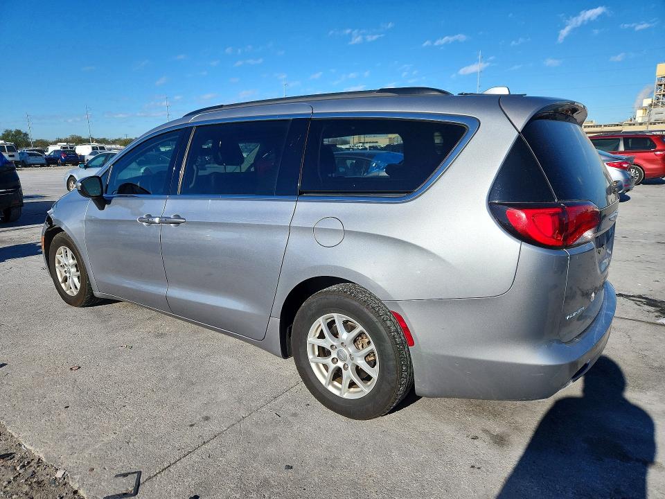 2020 Chrysler Voyager მანქანა იყიდება აუქციონზე, vin: 2C4RC1DG6LR260828, აუქციონის ნომერი: 75453105