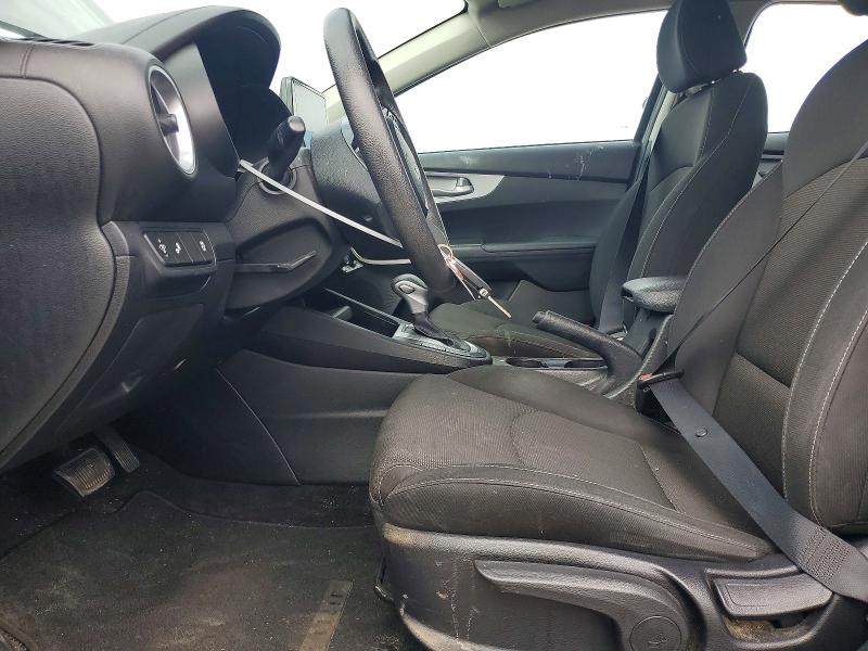 2023 Kia Forte მანქანა იყიდება აუქციონზე, vin: 3KPF24AD5PE526560, აუქციონის ნომერი: 77251325