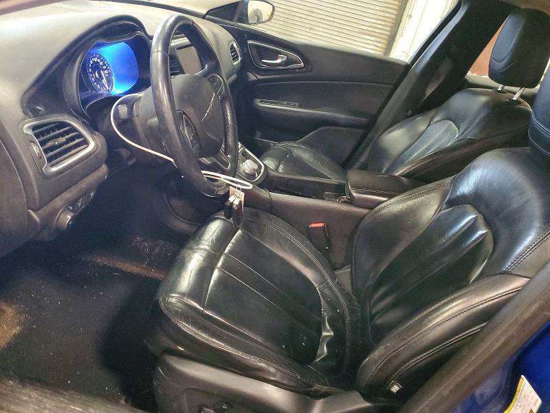 76156905 :رقم المزاد ، 1C3CCCCB2FN500390 vin ، 2015 Chrysler 200 مزاد بيع