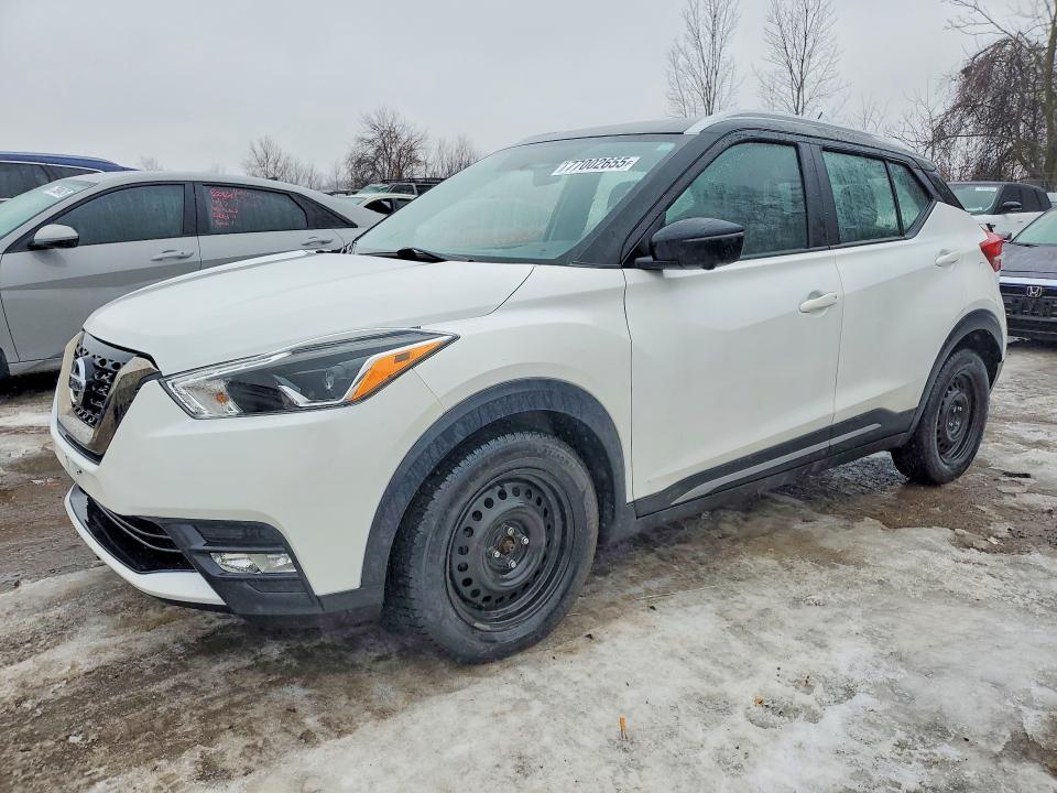 77002655 :رقم المزاد ، 3N1CP5CU0KL561912 vin ، 2019 Nissan Kicks مزاد بيع