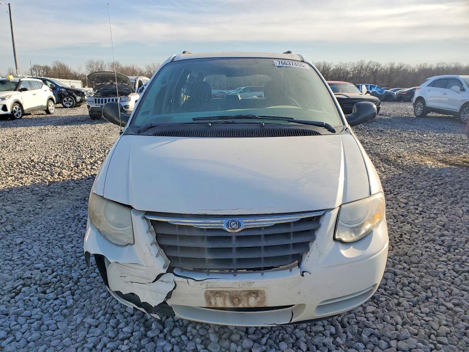 Продажа на аукционе авто 2005 Chrysler Town & Country, vin: 2C4GP44R95R414210, номер лота: 76637455