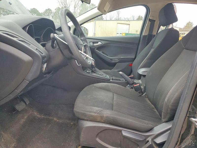2015 Ford Focus Se მანქანა იყიდება აუქციონზე, vin: 1FADP3F20FL365654, აუქციონის ნომერი: 76959795