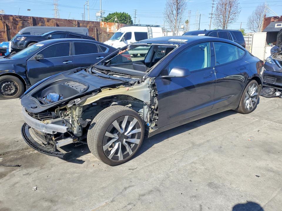 Продажа на аукционе авто 2024 Tesla Model 3, vin: 5YJ3E1EA8RF729772, номер лота: 77314795