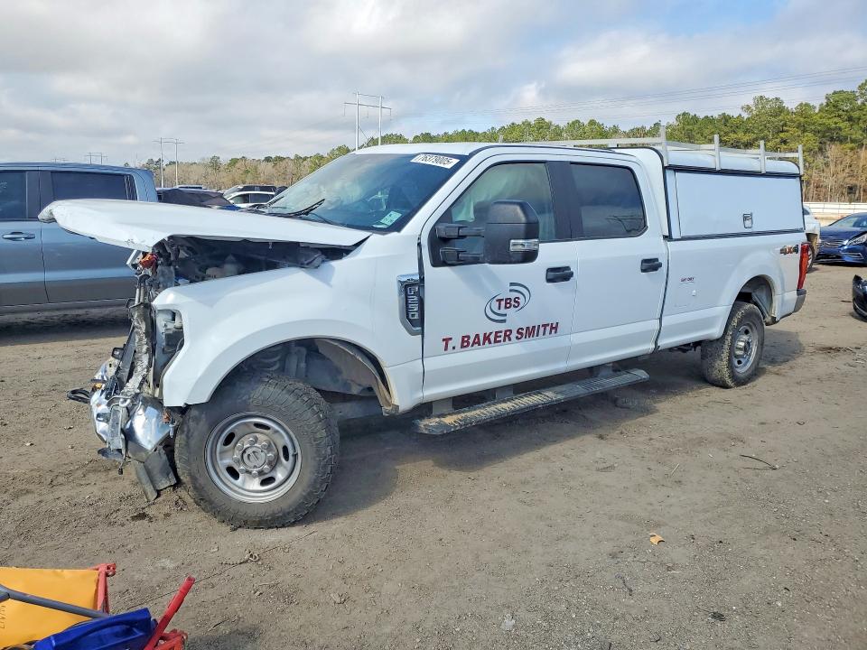 76379005 :رقم المزاد ، 1FT7W2B66NEE32483 vin ، 2022 Ford F-250 مزاد بيع