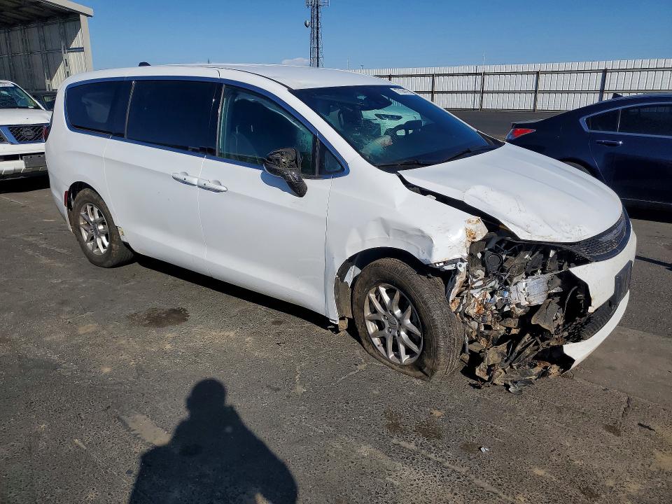 Продажа на аукционе авто 2025 Chrysler Voyager Lx, vin: 2C4RC1CG6SR533640, номер лота: 77124175