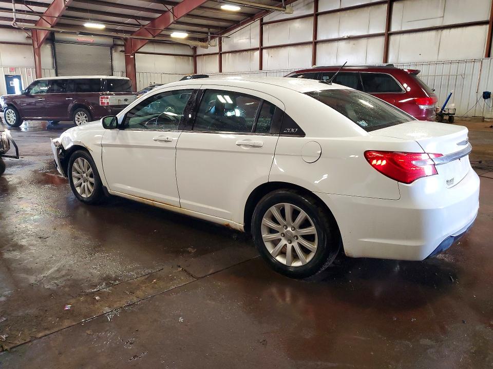 Продаж на аукціоні авто 2012 Chrysler 200, vin: 1C3CCBBB4CN125402, номер лоту: 77656045