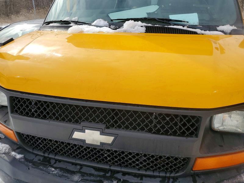 76035065 :رقم المزاد ، 1GBHG31C381224253 vin ، 2009 Chev Bus مزاد بيع