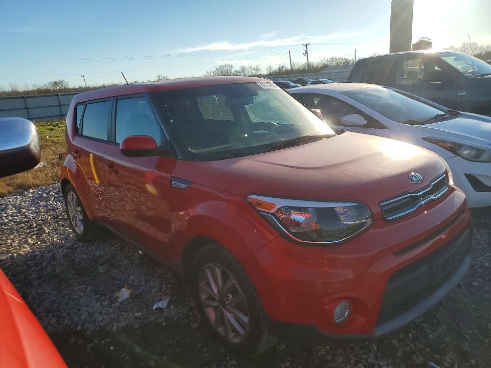 2017 Kia Soul მანქანა იყიდება აუქციონზე, vin: KNDJP3A55H7417659, აუქციონის ნომერი: 77751705