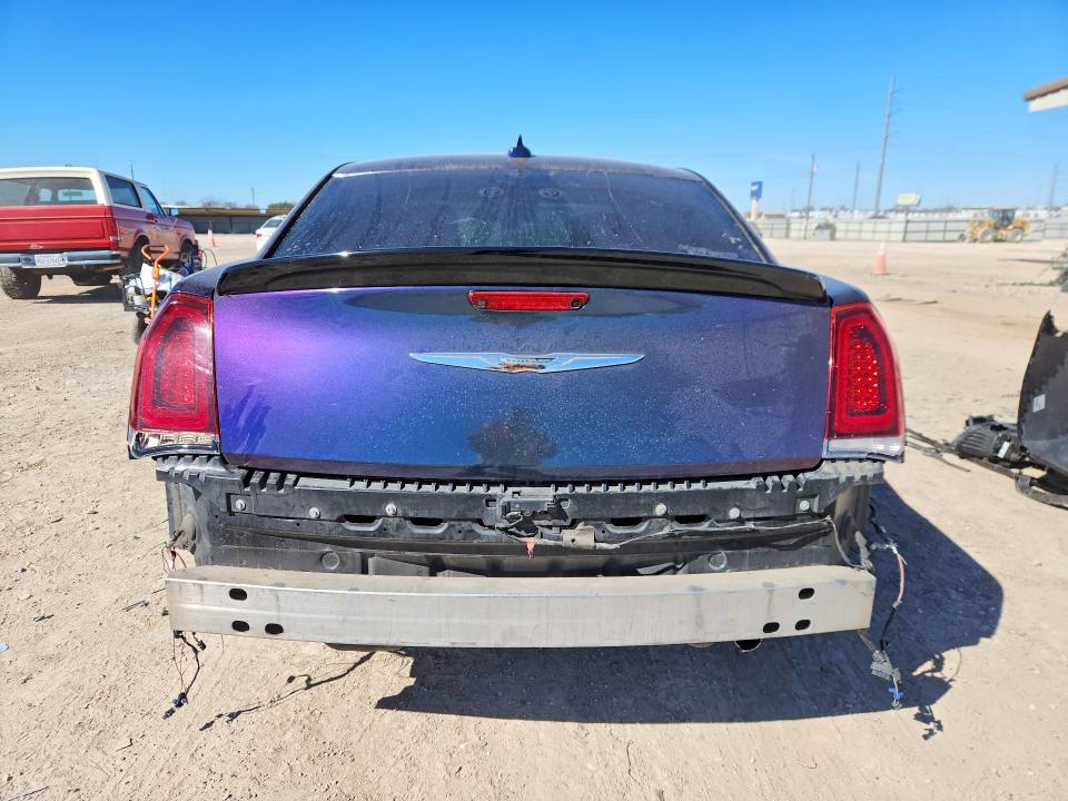 Продажа на аукционе авто 2015 Chrysler 300, vin: 2C3CCABT2FH921016, номер лота: 75834445