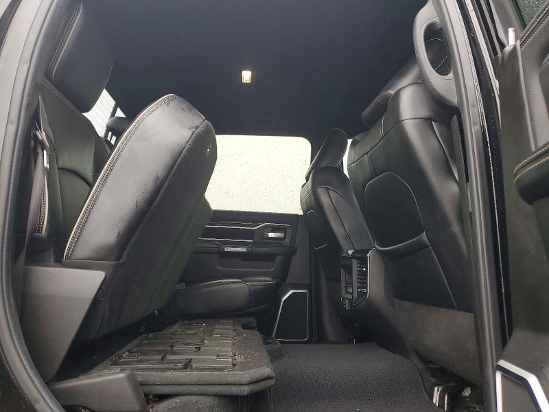 77080075 :رقم المزاد ، 3C6UR5FL7KG556219 vin ، 2019 Ram 2500 مزاد بيع