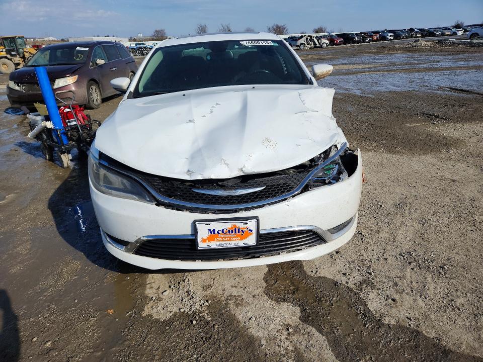 2015 Chrysler 200 მანქანა იყიდება აუქციონზე, vin: 1C3CCCAB4FN628648, აუქციონის ნომერი: 76600145