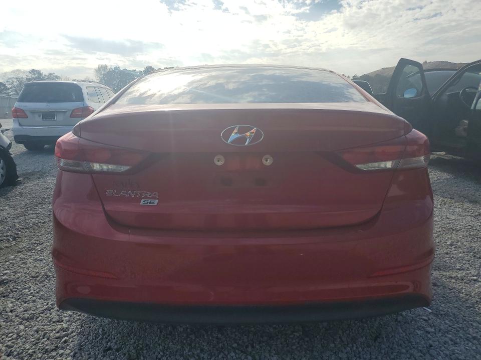 Продажа на аукционе авто 2018 Hyundai Elantra, vin: 5NPD74LF6JH277146, номер лота: 78371575