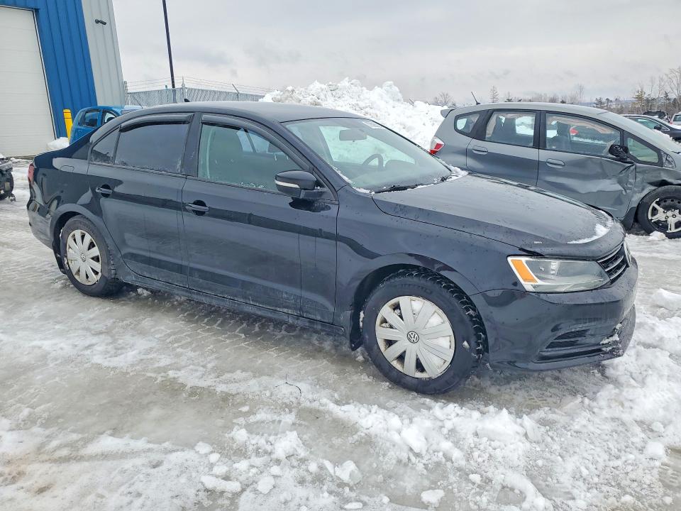 77090025 :رقم المزاد ، 3VW167AJ7GM396404 vin ، 2016 Volkswagen Jetta مزاد بيع