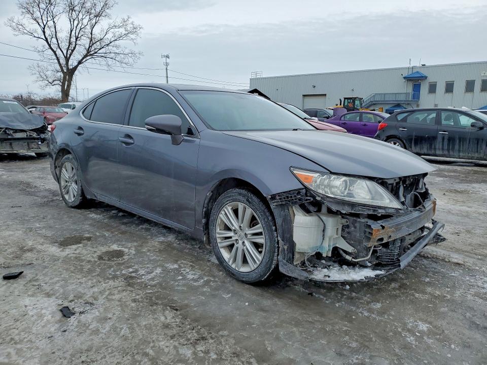 78155915 :رقم المزاد ، JTHBK1GG7E2117869 vin ، 2014 Lexus Es مزاد بيع