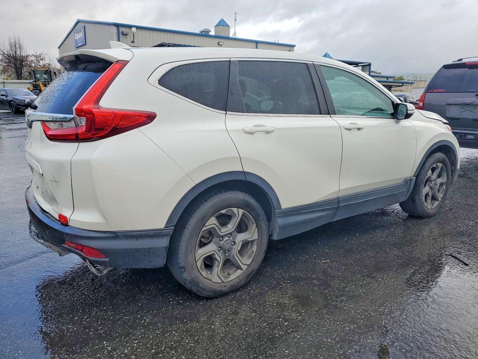 Продажа на аукционе авто 2018 Honda Cr-v, vin: 5J6RW1H53JL001570, номер лота: 77776855