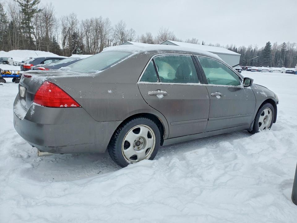76545015 :رقم المزاد ، 1HGCM66577A800503 vin ، 2007 Honda Accord مزاد بيع