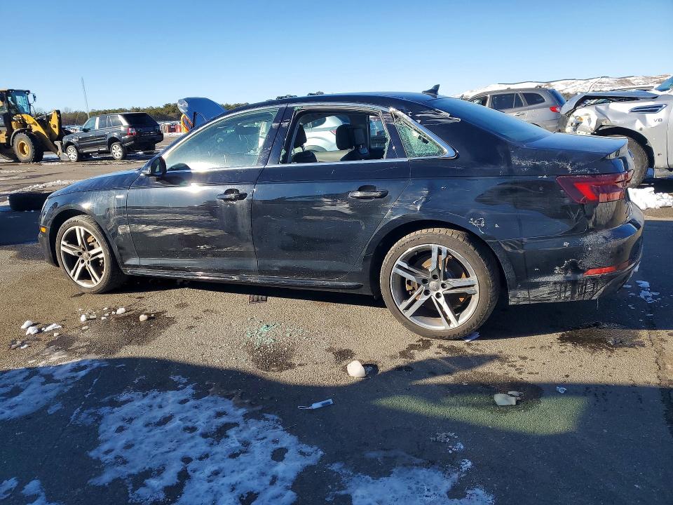2018 Audi A4 მანქანა იყიდება აუქციონზე, vin: WAUENAF45JA233176, აუქციონის ნომერი: 74975025