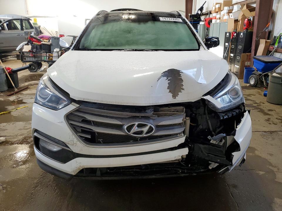 Продажа на аукционе авто 2018 Hyundai Santa Fe Sport, vin: 5NMZUDLB5JH076119, номер лота: 74737435