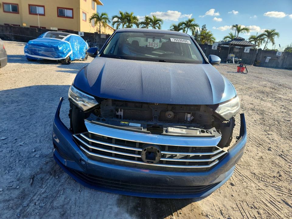 2020 Volkswagen Jetta მანქანა იყიდება აუქციონზე, vin: 3VWCB7BUXLM053982, აუქციონის ნომერი: 76530495
