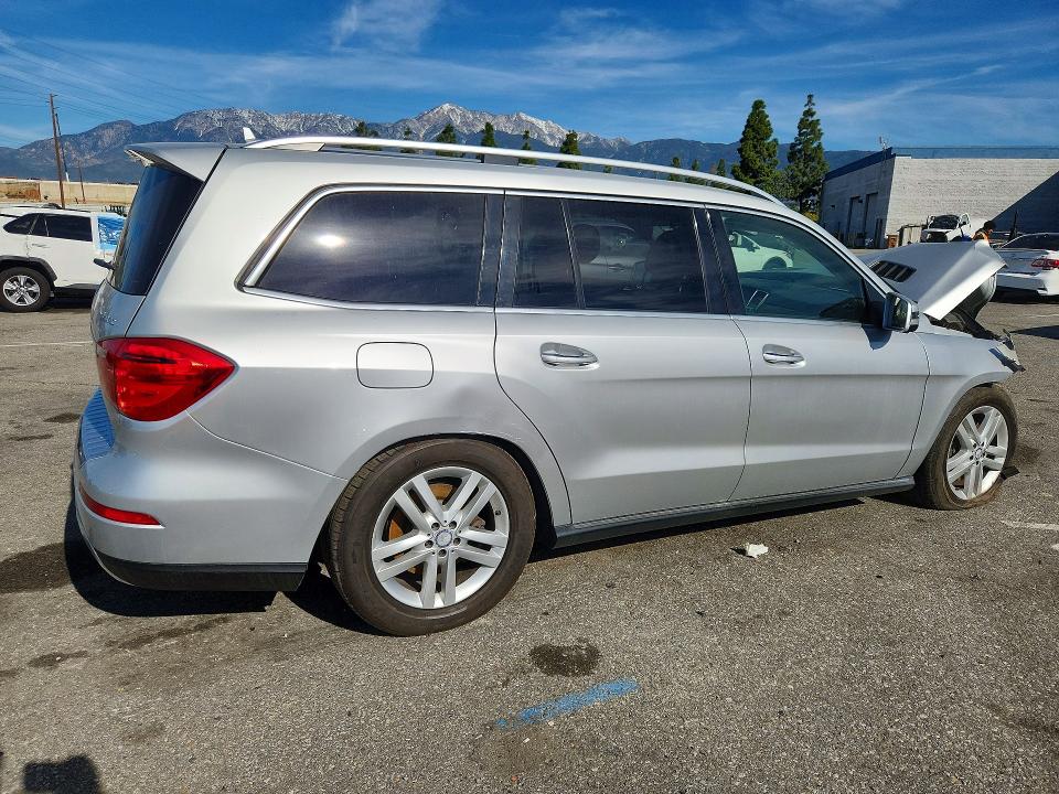 Продажа на аукционе авто 2015 Mercedes-benz Gl, vin: 4JGDF6EE8FA486711, номер лота: 78159905