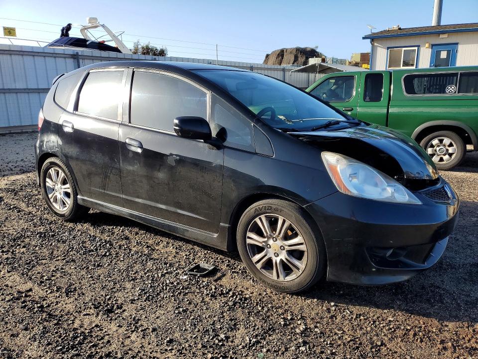 2010 Honda Fit მანქანა იყიდება აუქციონზე, vin: JHMGE8H62AC004329, აუქციონის ნომერი: 75550825