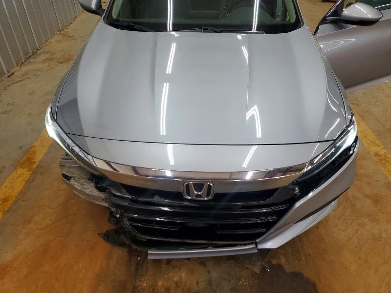 78112295 :رقم المزاد ، 1HGCV1F99JA019251 vin ، 2018 Honda Accord مزاد بيع