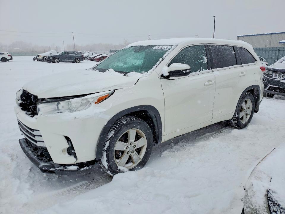 78158725 :رقم المزاد ، 5TDBZRFH0JS890739 vin ، 2018 Toyota Highlander مزاد بيع