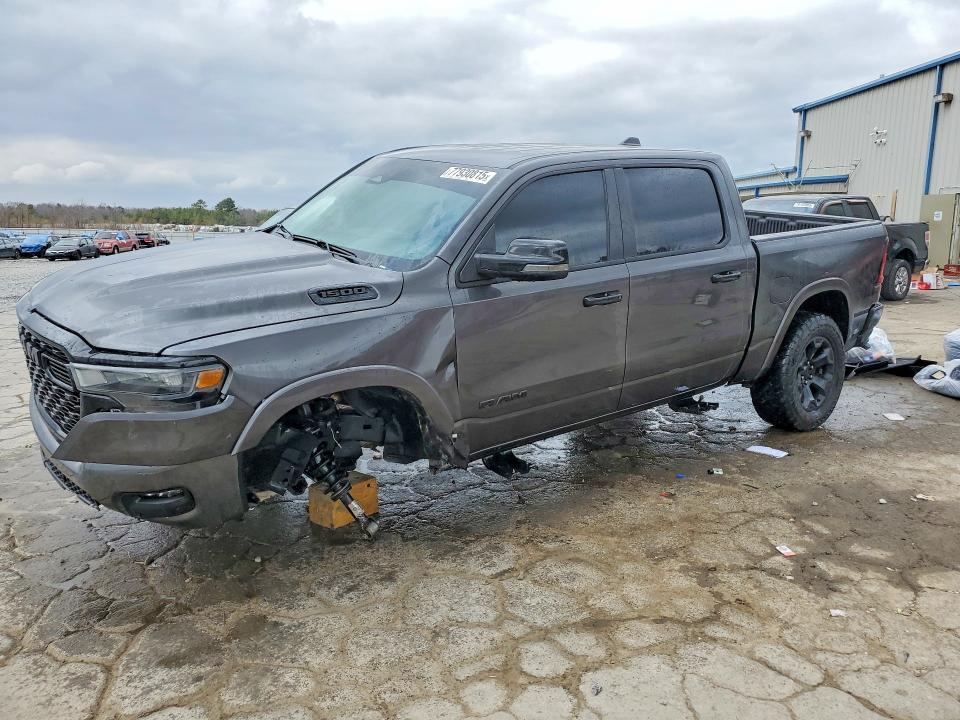 Продаж на аукціоні авто 2025 Ram 1500, vin: 1C6SRFFP3SN633420, номер лоту: 77930815