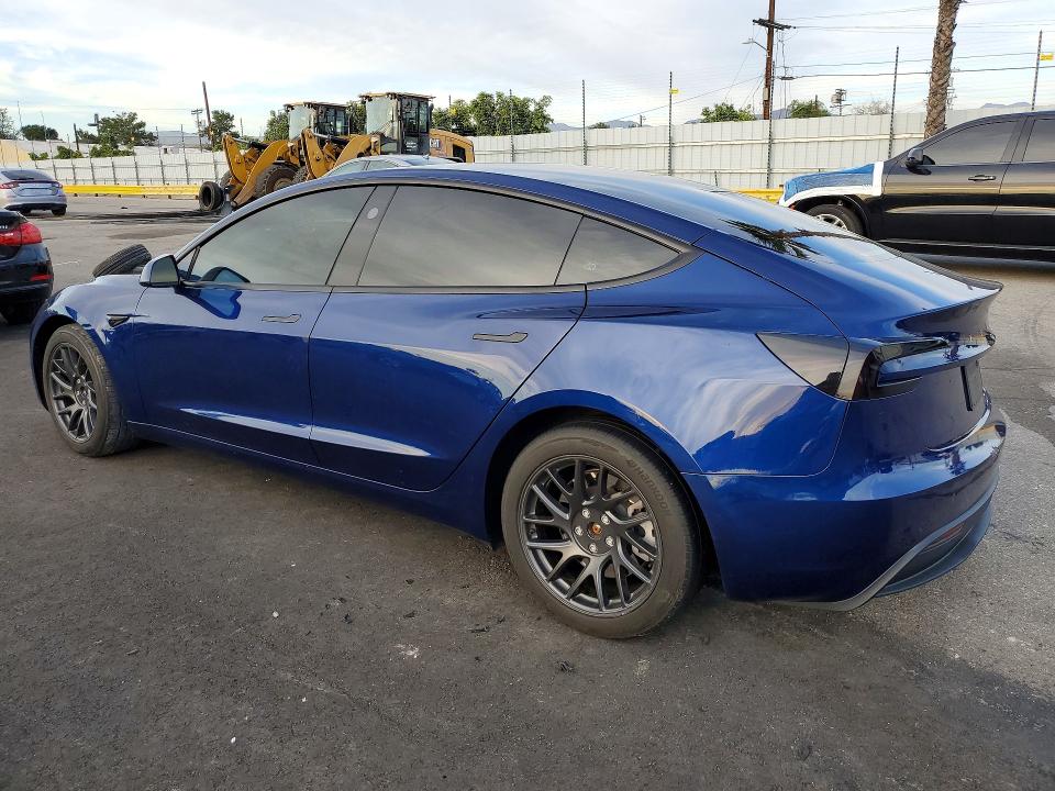 2024 Tesla Model 3 მანქანა იყიდება აუქციონზე, vin: 5YJ3E1EA7RF828017, აუქციონის ნომერი: 77512815