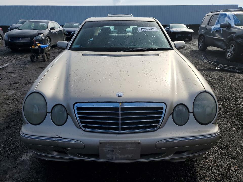 2001 Mercedes-benz E მანქანა იყიდება აუქციონზე, vin: WDBJF70JX1B187675, აუქციონის ნომერი: 78865585
