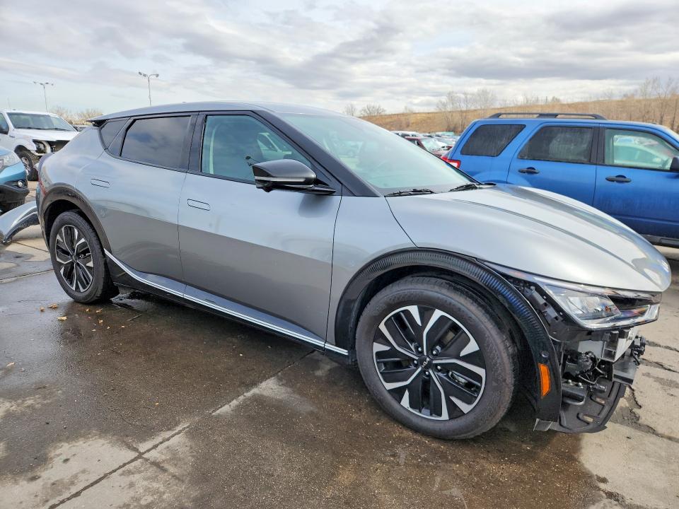 Продажа на аукционе авто 2024 Kia Ev6, vin: KNDC3DLC4R5204608, номер лота: 76800615