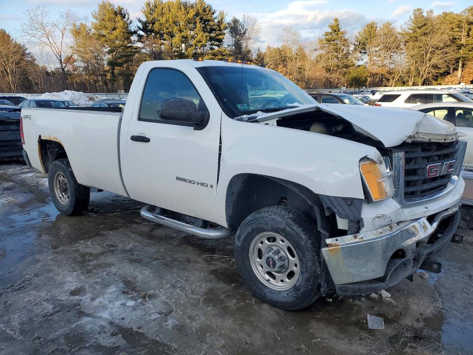 75635515 :رقم المزاد ، 1GTHK24K47E549394 vin ، 2007 Gmc Sierra مزاد بيع
