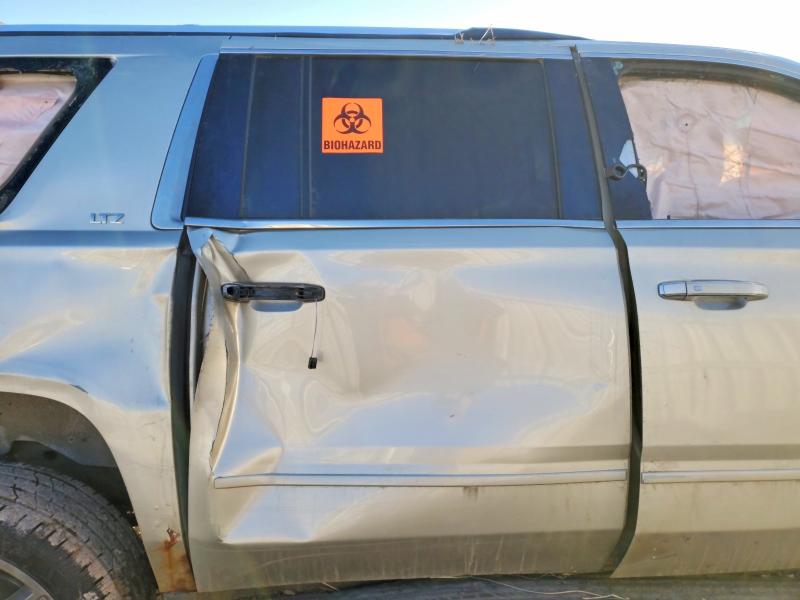 Продаж на аукціоні авто 2015 Chevrolet Suburban, vin: 1GNSKKKC8FR696219, номер лоту: 77104005