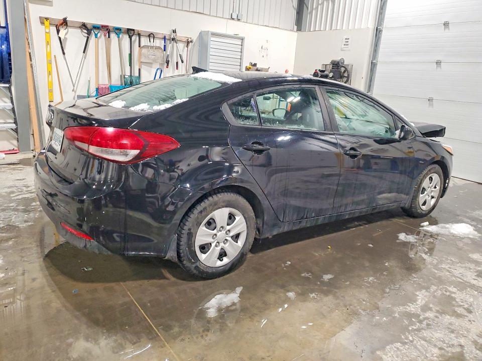 Продажа на аукционе авто 2018 Kia Forte, vin: 3KPFL4A70JE253512, номер лота: 76445615