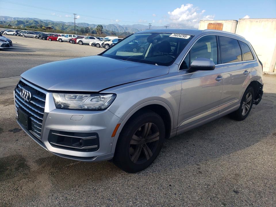 76834295 :رقم المزاد ، WA1LHAF74KD021519 vin ، 2019 Audi Q7 مزاد بيع