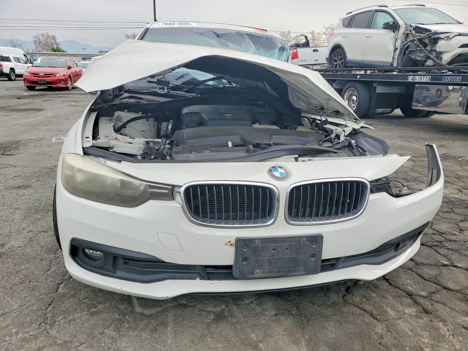 Aukcja sprzedaży 2016 Bmw 320, vin: WBA8A9C53GK615746, numer aukcji: 76661695