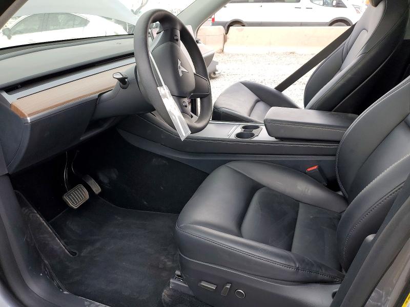 Продаж на аукціоні авто 2025 Tesla Model Y, vin: 7SAYGAEE4SF217602, номер лоту: 75375005